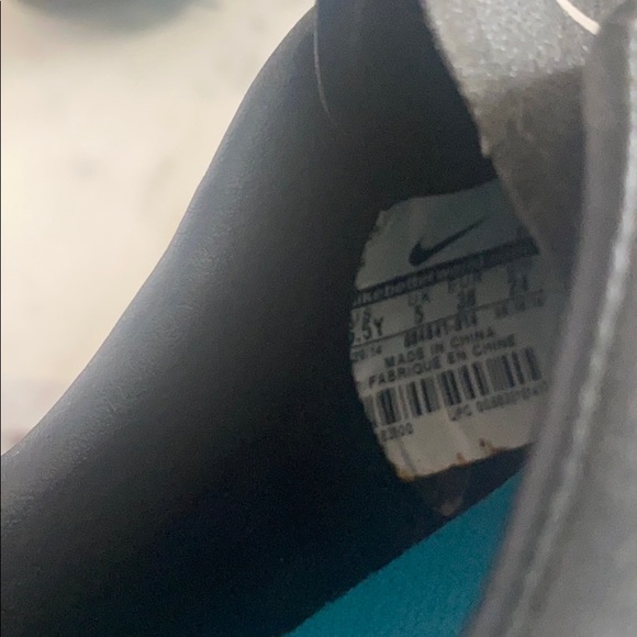 Nike Soccer Cleats CR7 - Picture 6 of 9